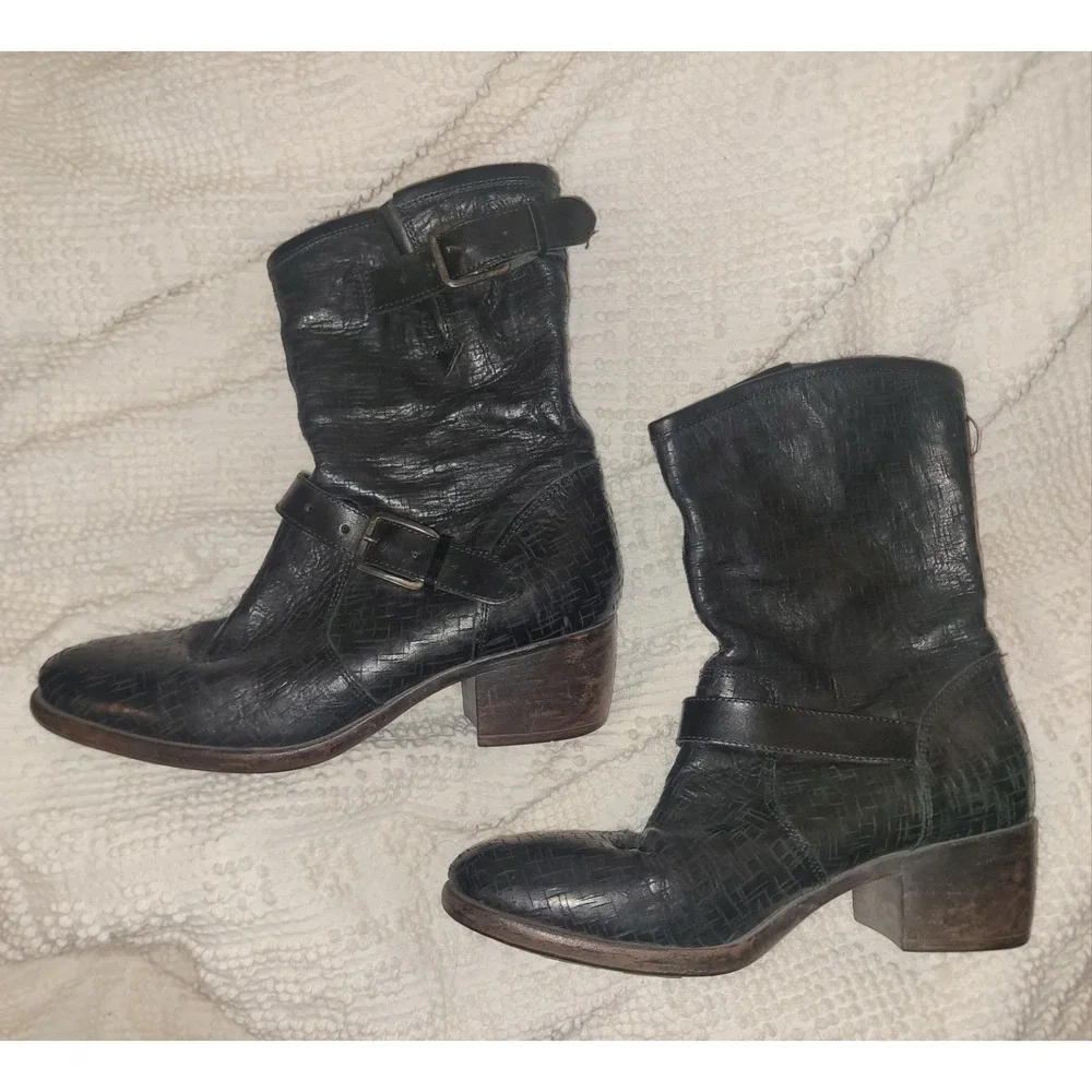 Ugg Collection‎ Italy Conchetta Black Crosscut Leather Biker Boots size 8